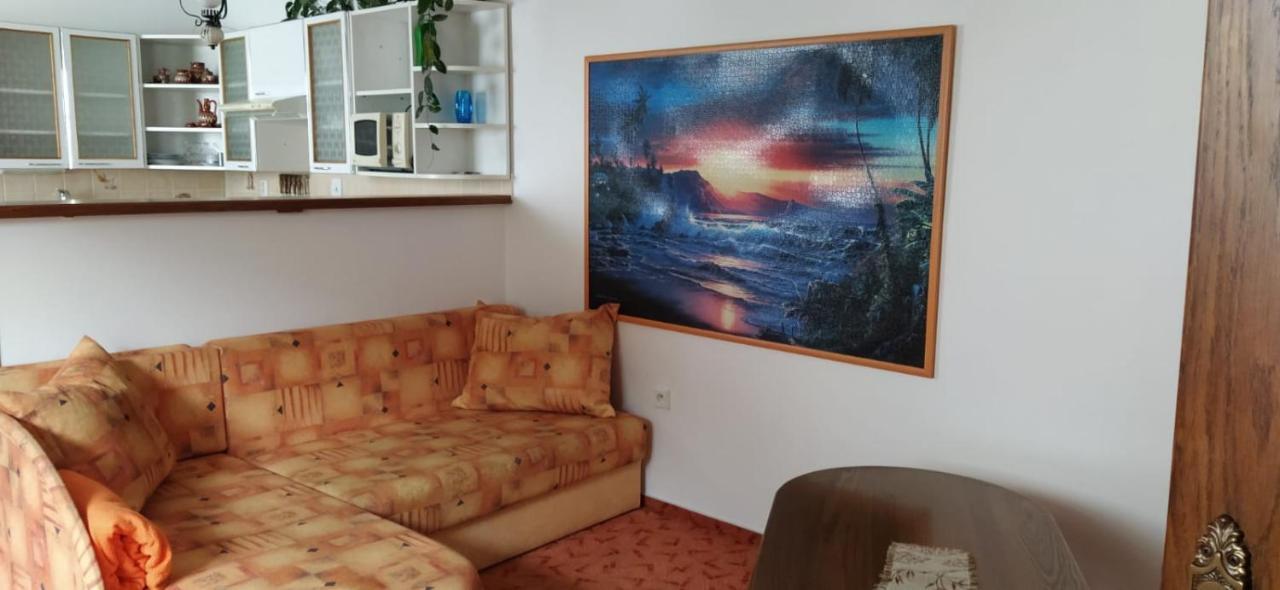 Apartman Sobeslav Appartement Buitenkant foto